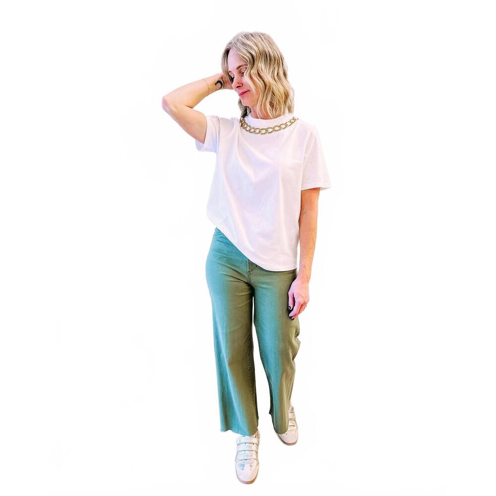 NEW EXQUISE harmony tee shirt in white